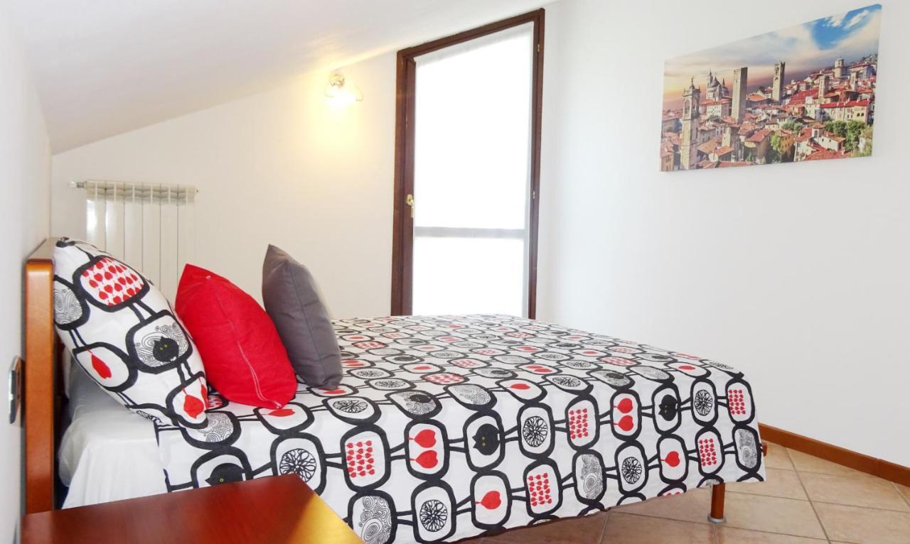 Affittimoderni Bergamo Young Appartement Buitenkant foto